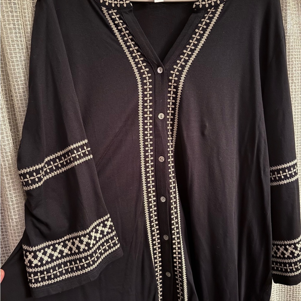 J. Jill Black Embroidered Button-Up Top XLP